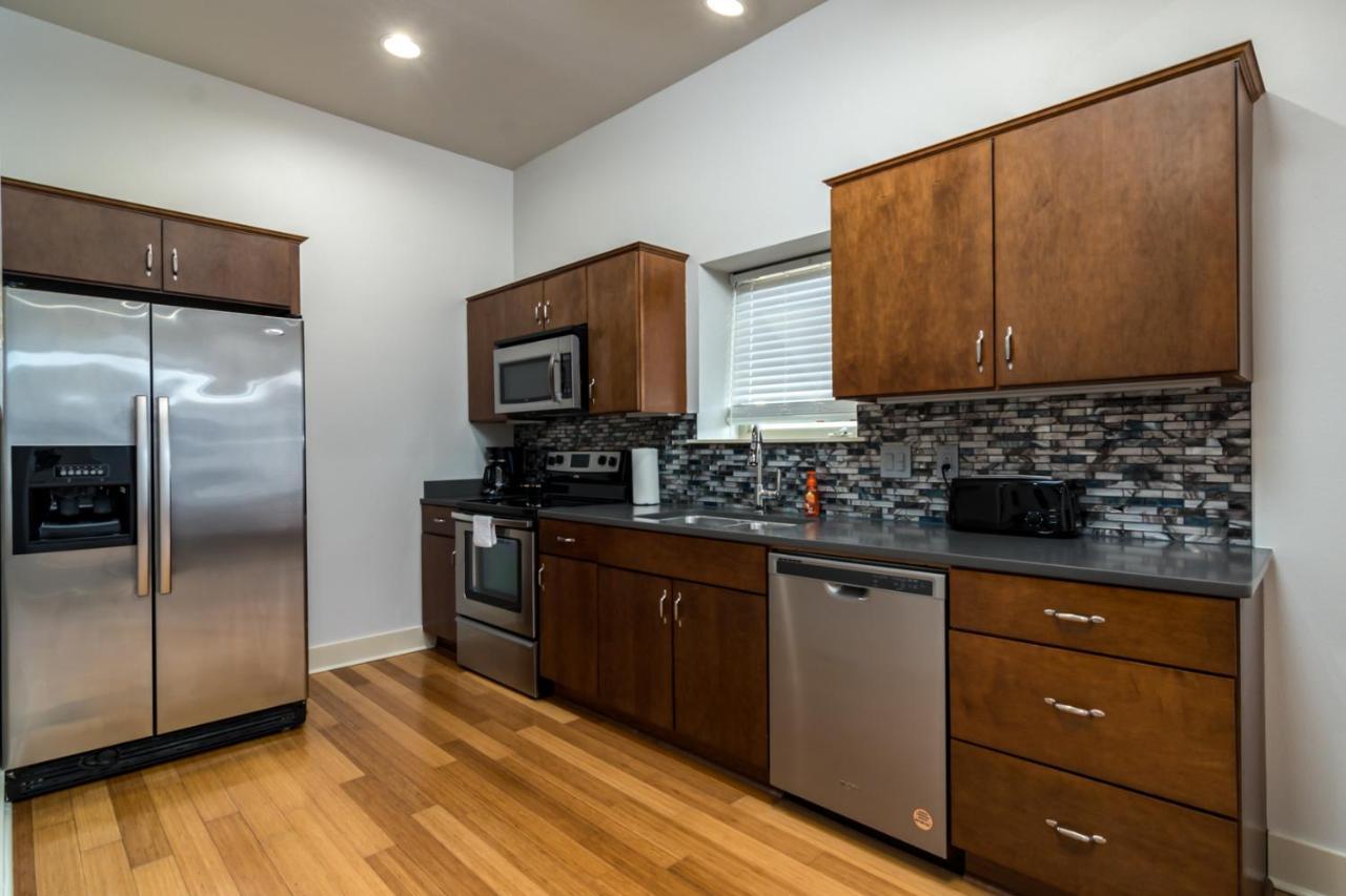 Amazing Downtown Location For Groups! Villa Little Rock Kültér fotó
